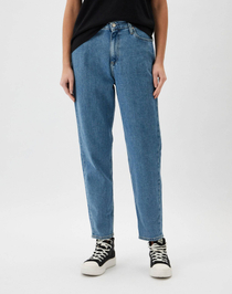 Джинсы MOM JEAN