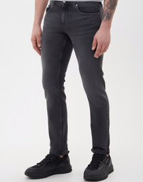 Джинсы SLIM