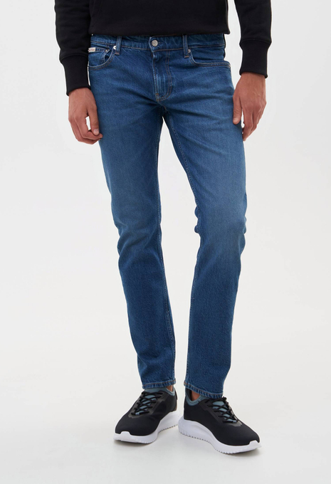 Джинсы SLIM