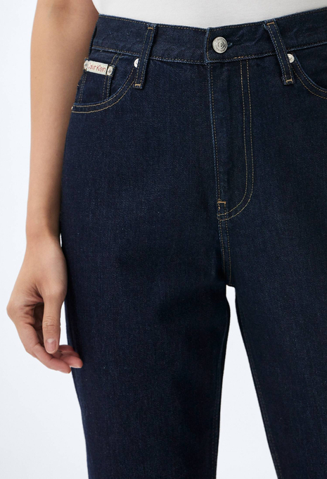 Джинсы MOM JEAN