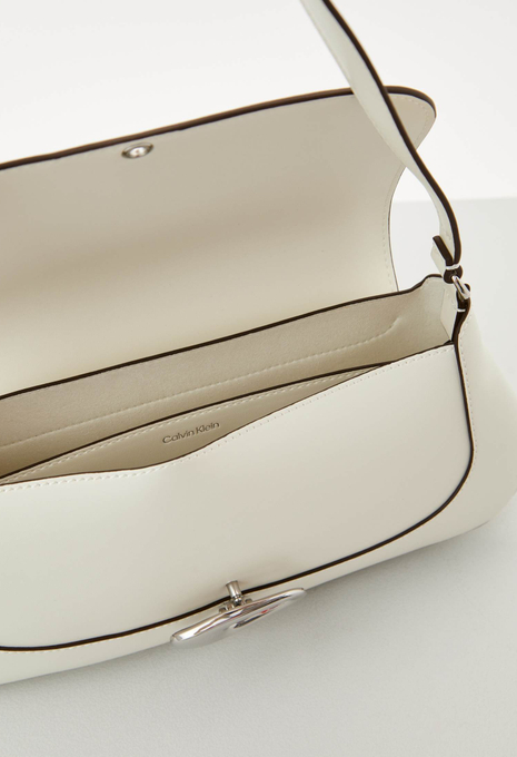 Сумка ENGRAVED FLAP