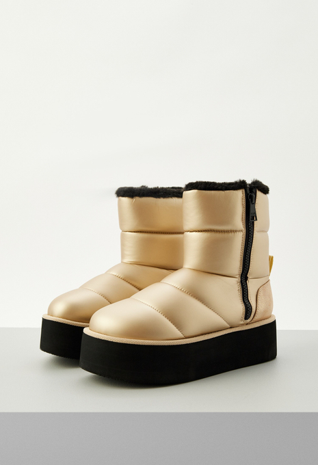 Дутые полусапоги