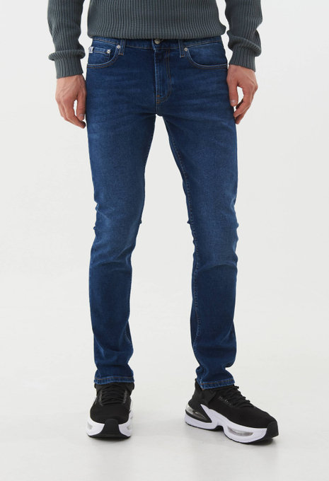 Джинсы SLIM