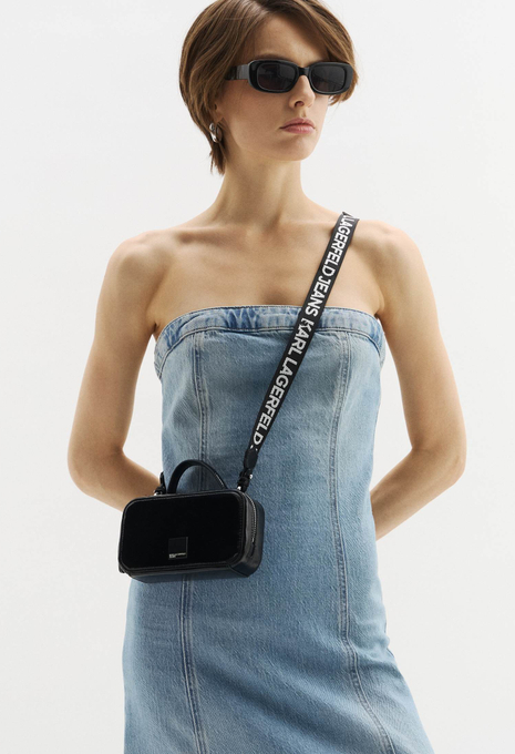 Сумка BOX LOGO GLOSSY