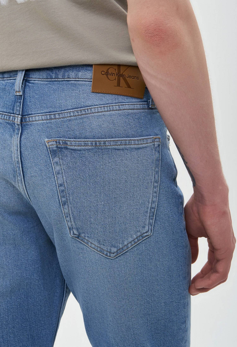 Джинсы SLIM STRAIGHT