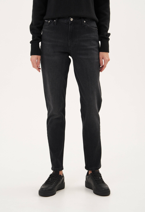 Джинсы MOM JEAN