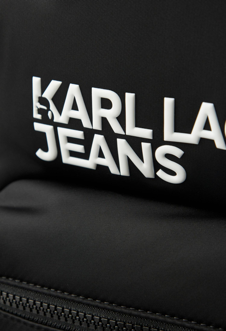 Рюкзак ESSENTIAL NYLON