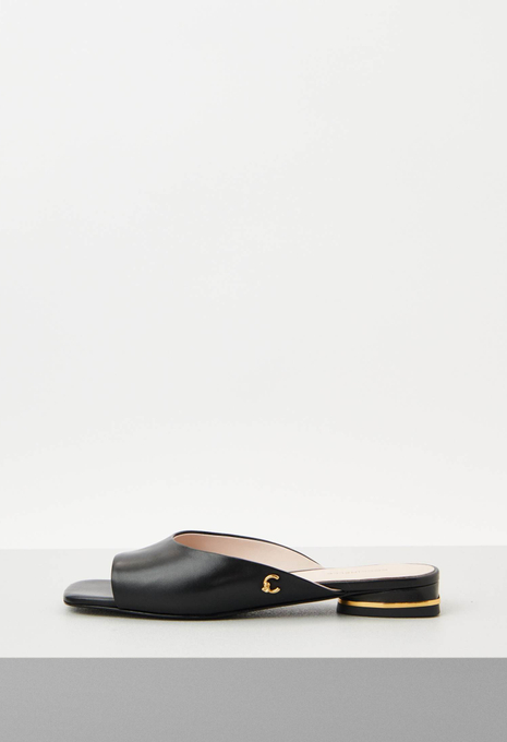 Шлепанцы