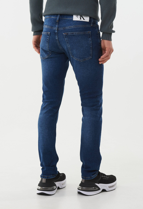 Джинсы SLIM