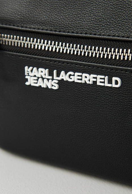 Сумка ESSENTIAL GRAINY