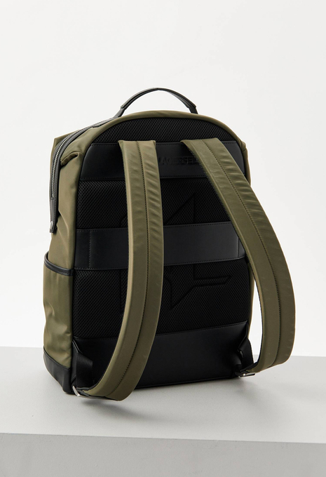 Рюкзак ESSENTIAL NYLON