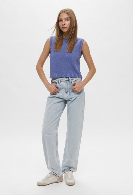 Джинсы HIGH RISE STRAIGHT