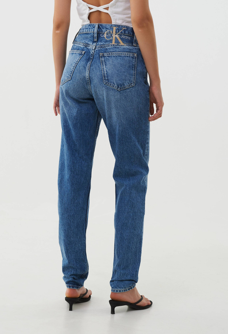 Джинсы MOM JEAN