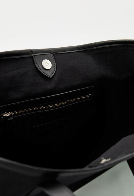 Сумка ESSENTIAL ARTWORK 