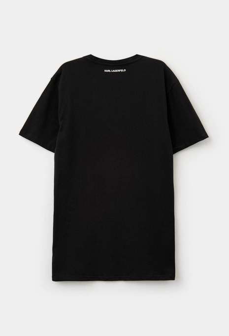 Футболка и трусы