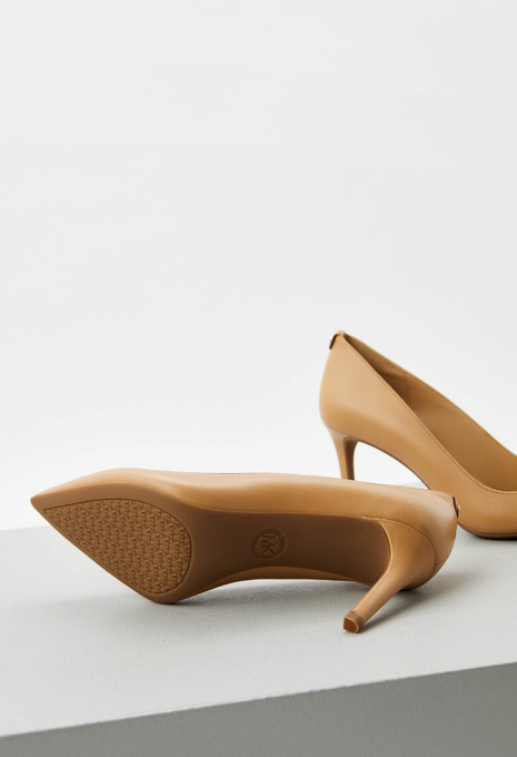 Туфли-лодочки