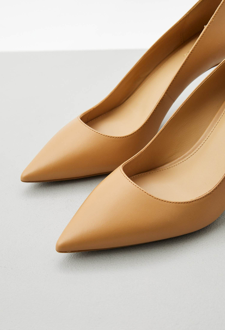 Туфли-лодочки