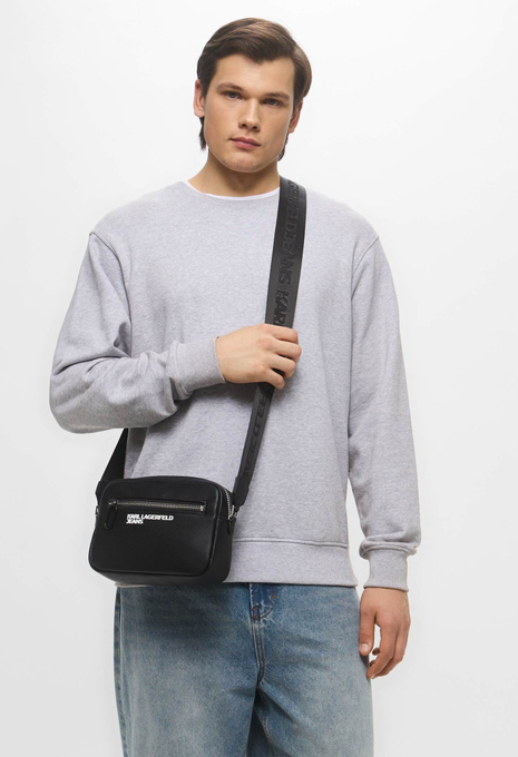 Сумка ESSENTIAL GRAINY