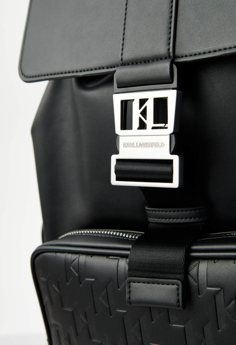 Рюкзак TRAVELLER