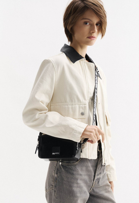 Сумка BOX LOGO GLOSSY