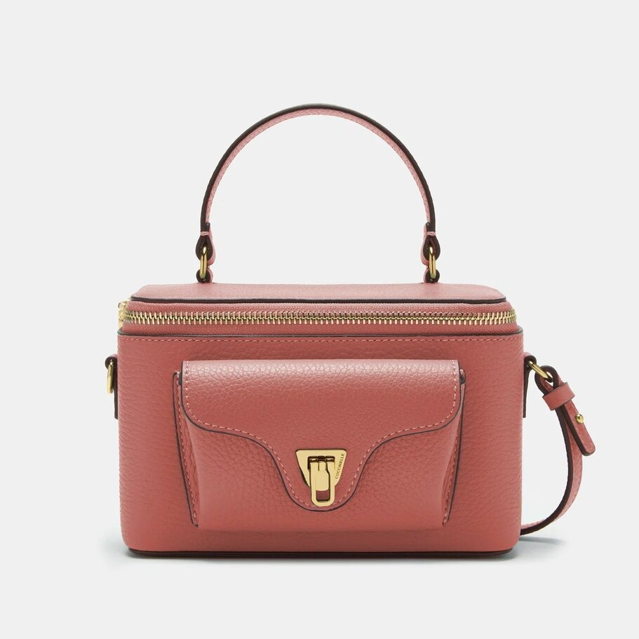 Новая коллекция Coccinelle — сумки и аксессуары в премиальном итальянском стиле